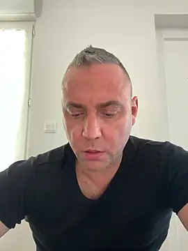 Snapshot of Marronglace1 chatting on March 24, 2026, 8:19 am Marronglace1 online show from March 24, 2026, 8:19 am