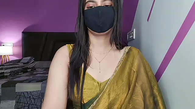 Snapshot of Tanya-mittal chatting on April 27, 2026, 6:39 pm Tanya-mittal online show from April 27, 2026, 6:39 pm