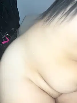 Snapshot of Yasmine__Hayat chatting on October 29, 2025, 3:58 pm Yasmine Hayat online show from October 29, 2025, 3:58 pm