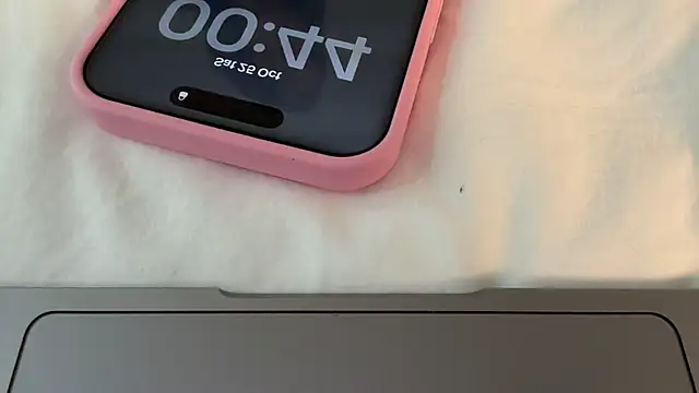 misstressmiaa online show from October 24, 2025, 11:45 pm