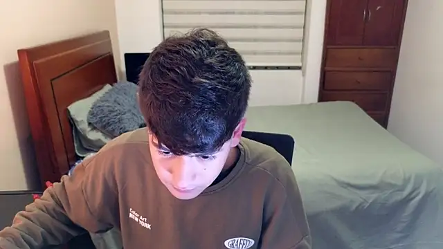 tightncuteass online show from October 28, 2025, 2:04 am