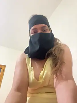 Snapshot of Wild-Nayra chatting on February 16, 2026, 9:11 pm Wild-Nayra online show from February 16, 2026, 9:11 pm