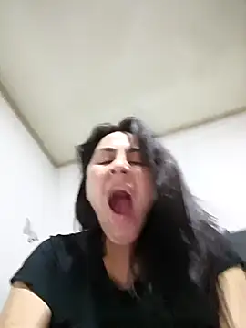 Snapshot of vanessa-titisM chatting on February 16, 2026, 3:57 am vanessa-titisM online show from February 16, 2026, 3:57 am