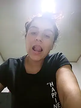 Snapshot of vanessa-titisM chatting on February 16, 2026, 11:56 pm vanessa-titisM online show from February 16, 2026, 11:56 pm