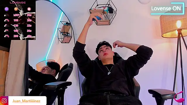 Snapshot of Im_Juaniito chatting on October 11, 2025, 4:12 am Im Juaniito online show from October 11, 2025, 4:12 am