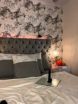 lilith storm online show from October 21, 2025, 6:19 pm