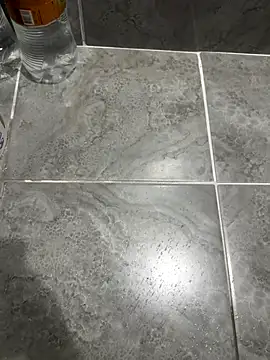 LAZ3R1 online show from November 26, 2025, 5:14 pm