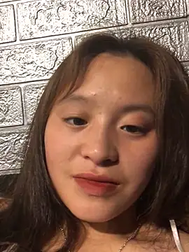 Snapshot of chipchip-00 chatting on October 2, 2025, 1:07 pm chipchip-00 online show from October 2, 2025, 1:07 pm