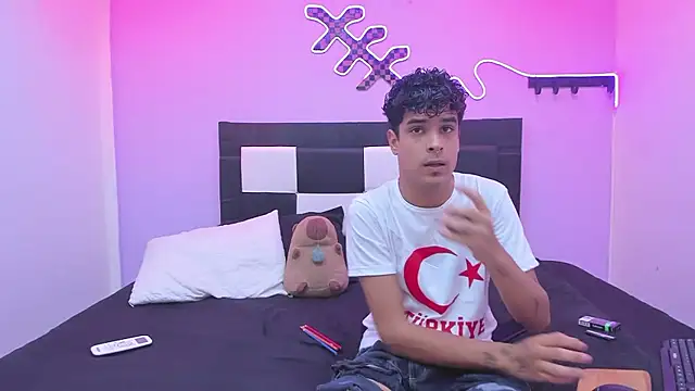 Lucky boys  X online show from January 9, 2026, 8:10 pm