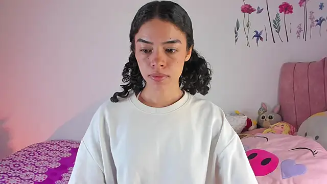 maddy parker   online show from April 6, 2026, 9:27 pm