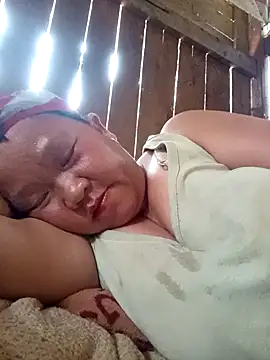 Snapshot of riso-00 chatting on April 6, 2026, 8:04 am riso-00 online show from April 6, 2026, 8:04 am