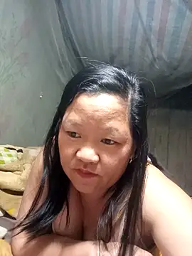 Snapshot of riso-00 chatting on April 8, 2026, 4:51 pm riso-00 online show from April 8, 2026, 4:51 pm