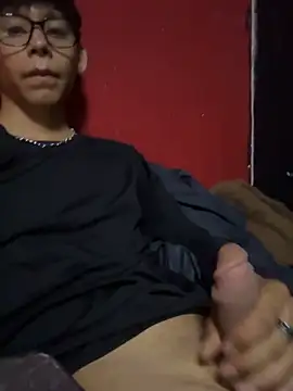 Snapshot of Dannipen chatting on February 22, 2026, 12:23 am Dannipen online show from February 22, 2026, 12:23 am