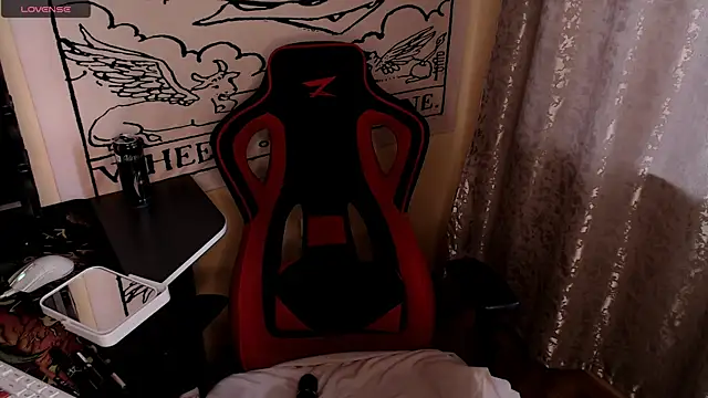 KrisNeal online show from April 28, 2026, 9:25 am