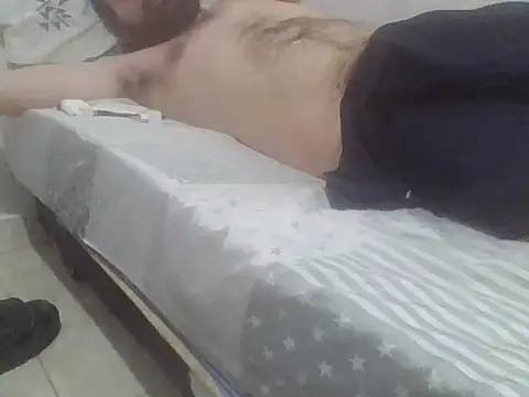 Snapshot of PaiOtto chatting on November 17, 2025, 4:07 am PaiOtto online show from November 17, 2025, 4:07 am