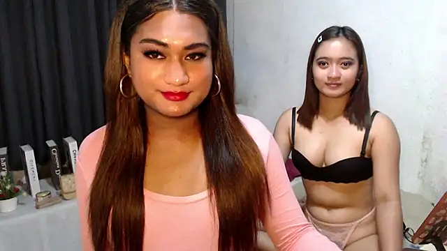 Elysia Fox online show from February 8, 2026, 6:28 am