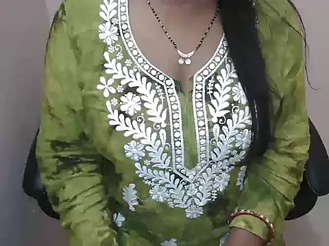 bold naina online show from October 19, 2025, 4:02 am