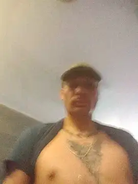 Snapshot of alexzCL chatting on July 10, 2026, 11:07 pm alexzCL online show from July 10, 2026, 11:07 pm