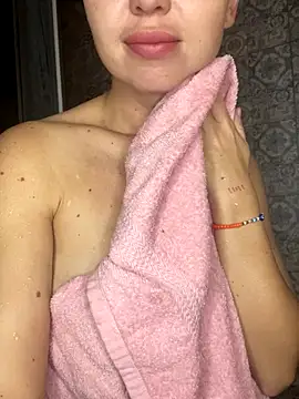 MartaLuna  online show from October 7, 2025, 8:22 am