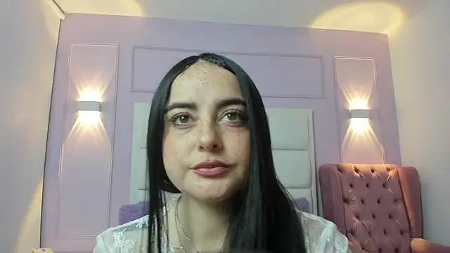 Ashleypetit online show from July 29, 2026, 1:42 pm