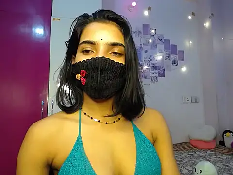 Snapshot of Sweetangle24 chatting on October 28, 2025, 7:38 pm Sweetangle24 online show from October 28, 2025, 7:38 pm