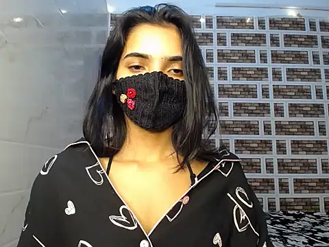 Snapshot of Sweetangle24 chatting on November 22, 2025, 10:09 pm Sweetangle24 online show from November 22, 2025, 10:09 pm