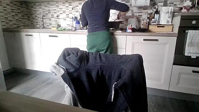 Camaleontica online show from October 31, 2025, 11:11 am