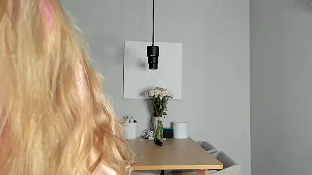 soft katy online show from April 25, 2026, 8:06 pm