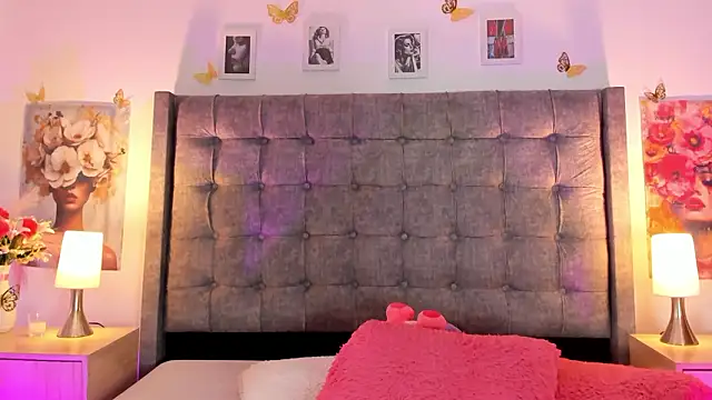 Linda Fosterr online show from March 3, 2026, 7:42 pm