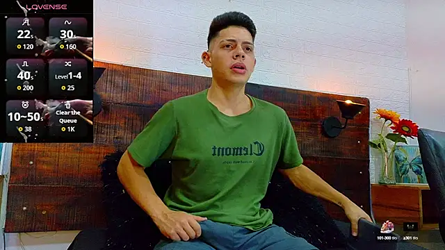 Snapshot of JhosuaVega chatting on September 18, 2025, 2:13 am JhosuaVega online show from September 18, 2025, 2:13 am