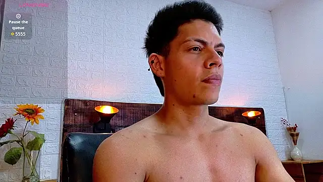 Snapshot of JhosuaVega chatting on November 7, 2025, 9:26 pm JhosuaVega online show from November 7, 2025, 9:26 pm