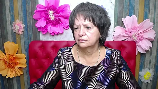 Snapshot of MaltaFora chatting on October 2, 2025, 11:06 am MaltaFora online show from October 2, 2025, 11:06 am