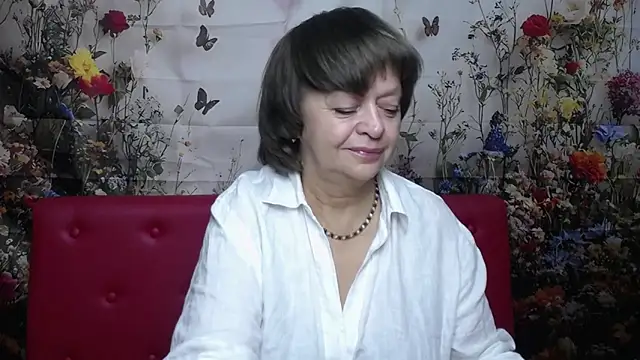 Snapshot of MaltaFora chatting on October 18, 2025, 11:00 am MaltaFora online show from October 18, 2025, 11:00 am