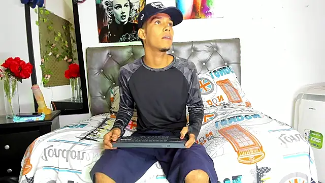 xxKamadevaxx online show from November 10, 2025, 12:26 pm