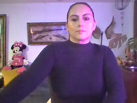 Snapshot of Venusina_07 chatting on October 9, 2025, 6:00 am Venusina 07 online show from October 9, 2025, 6:00 am