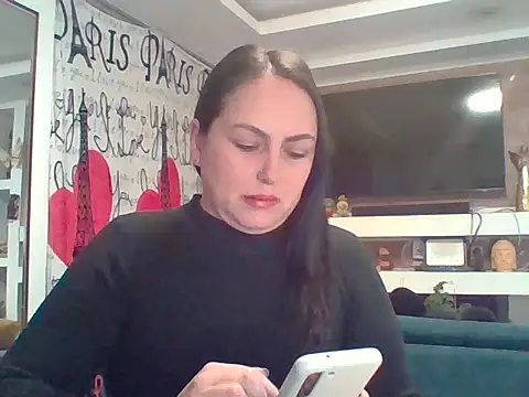 Snapshot of Venusina_07 chatting on November 9, 2025, 8:12 am Venusina 07 online show from November 9, 2025, 8:12 am