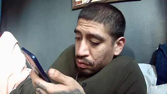 busnfatnutsLildee online show from December 21, 2025, 7:54 pm