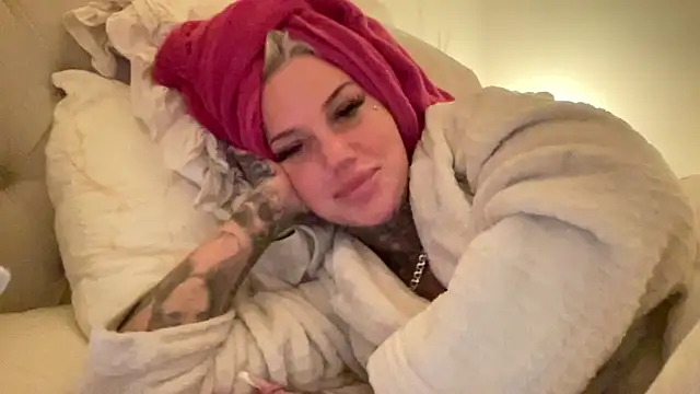 paulinaalatalo online show from February 10, 2026, 7:51 pm