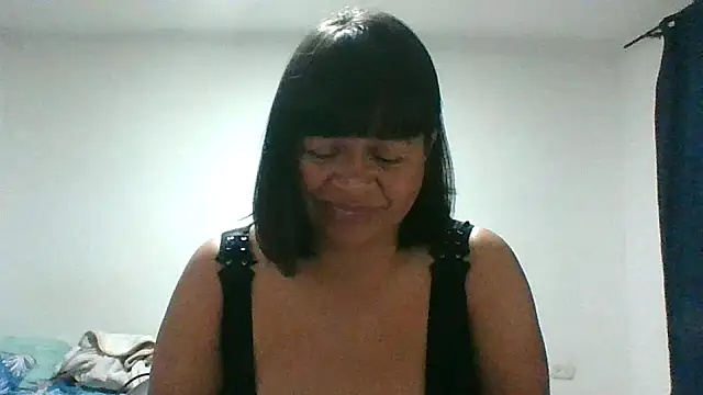 adri89-g online show from February 24, 2026, 9:40 am