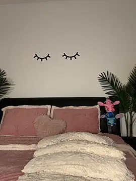 Snapshot of Andrestarr chatting on November 10, 2025, 6:18 pm Andrestarr online show from November 10, 2025, 6:18 pm