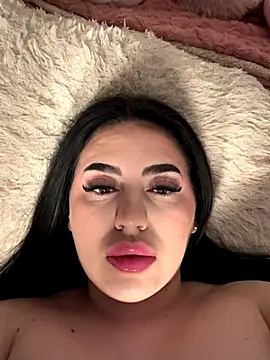 Snapshot of Andrestarr chatting on January 7, 2026, 6:21 pm Andrestarr online show from January 7, 2026, 6:21 pm