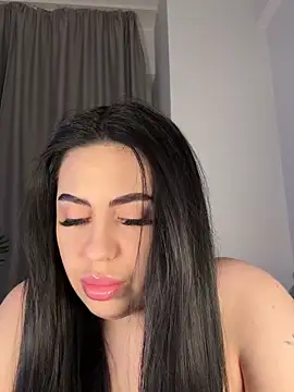 Snapshot of Andrestarr chatting on February 19, 2026, 7:32 pm Andrestarr online show from February 19, 2026, 7:32 pm