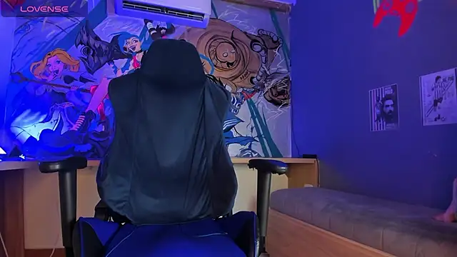 SandroVeyra online show from September 25, 2025, 8:01 pm