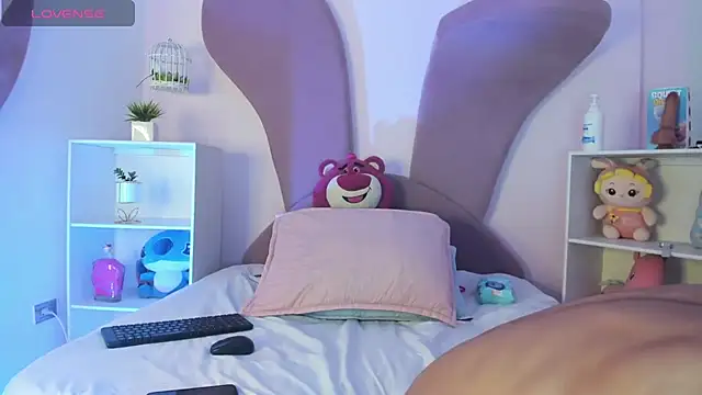 SandroVeyra online show from November 18, 2025, 3:34 am