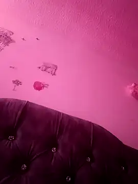 Snapshot of Gabilicious25 chatting on September 12, 2025, 12:38 pm Gabilicious25 online show from September 12, 2025, 12:38 pm