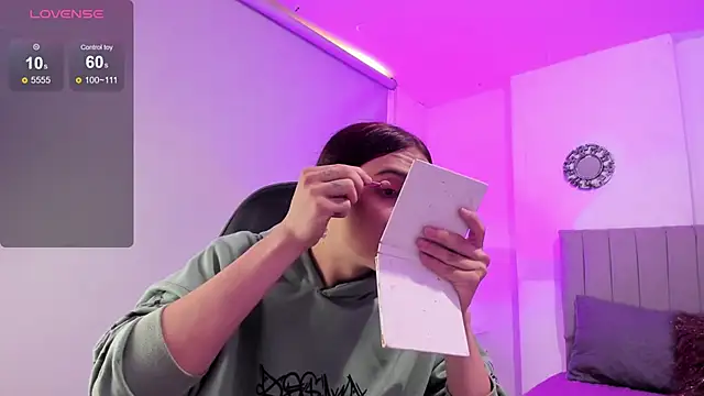 Almaazz online show from September 22, 2025, 2:52 pm