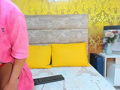 ElianaCollins online show from December 22, 2025, 3:14 am