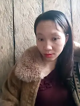 bonnie-00 online show from November 13, 2025, 1:04 am