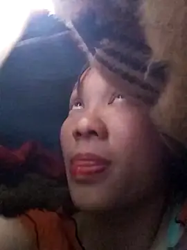 bonnie-00 online show from March 12, 2026, 2:56 pm