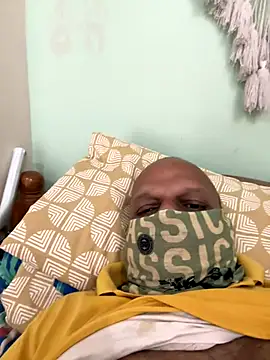 Snapshot of Adityashivani_143 chatting on September 13, 2025, 2:33 am Adityashivani 143 online show from September 13, 2025, 2:33 am